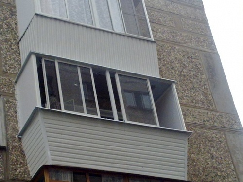 Балконы с выносом.  №5